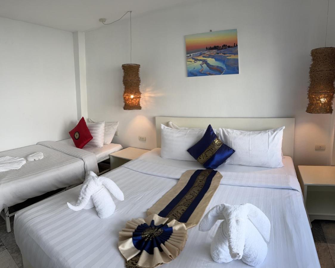 Istanbul Boutique Hotel Patong Экстерьер фото