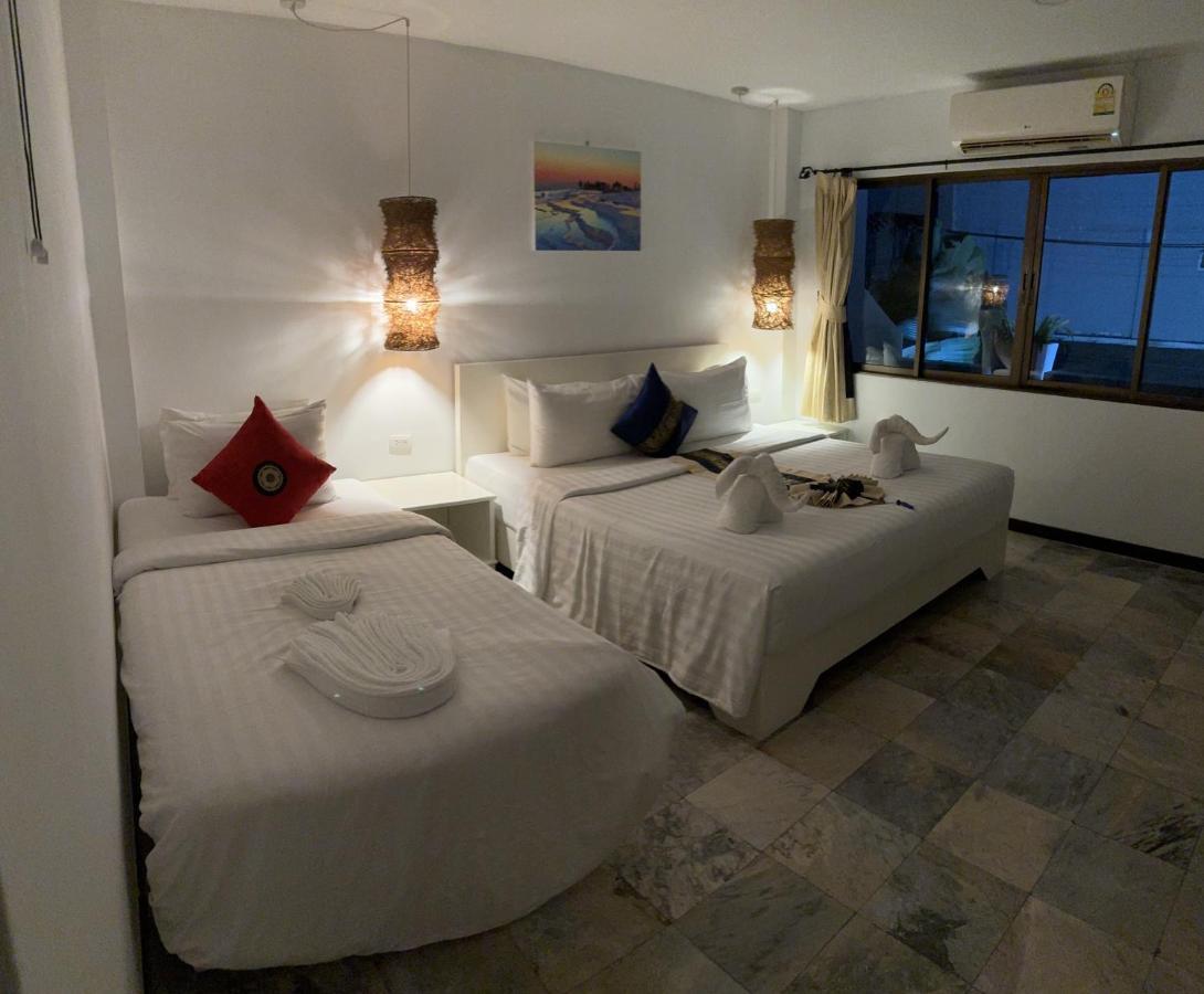 Istanbul Boutique Hotel Patong Экстерьер фото
