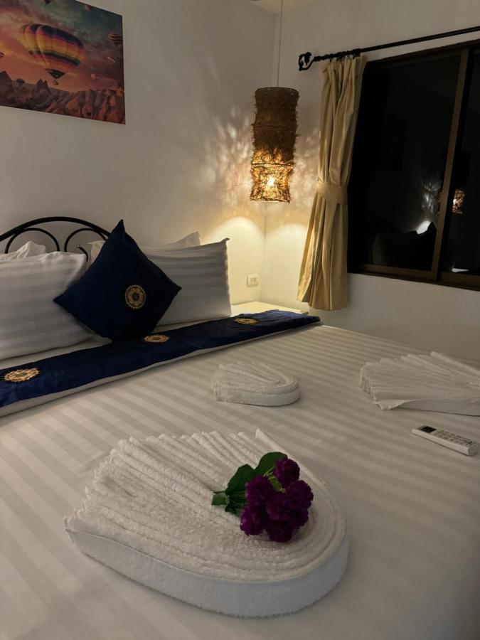 Istanbul Boutique Hotel Patong Экстерьер фото